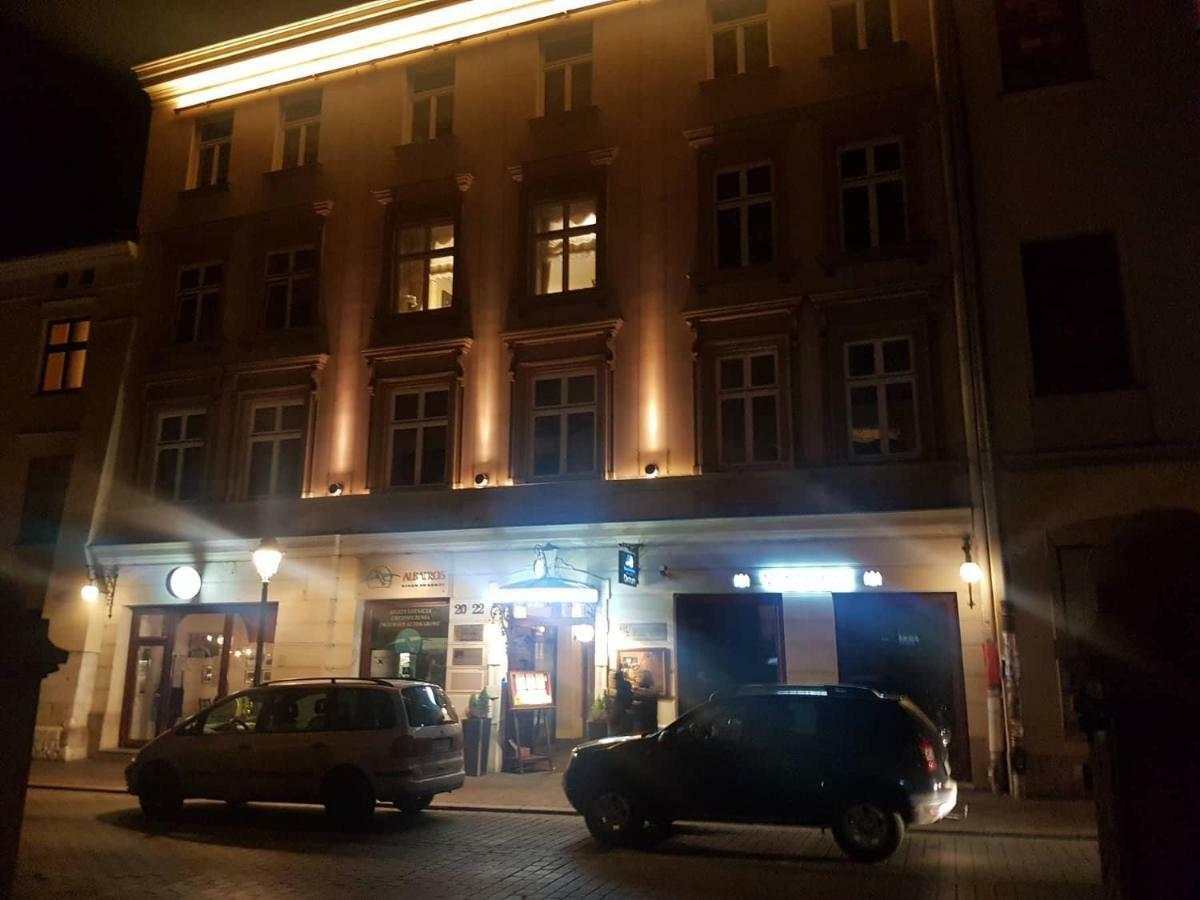 Goldstar Luxury Old Town Krakow Apartment エクステリア 写真